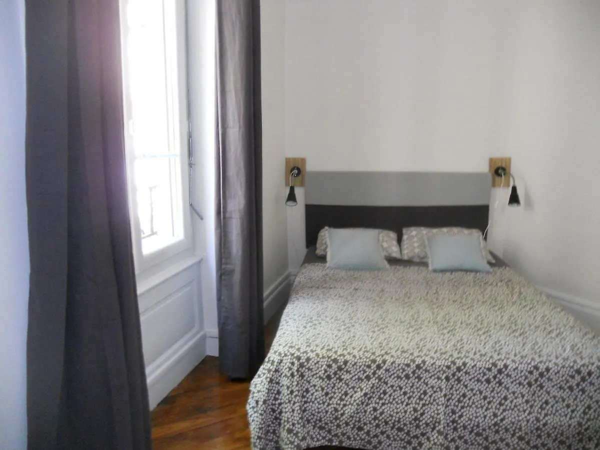 Au 303 Apartamento Lyon 0*,  França