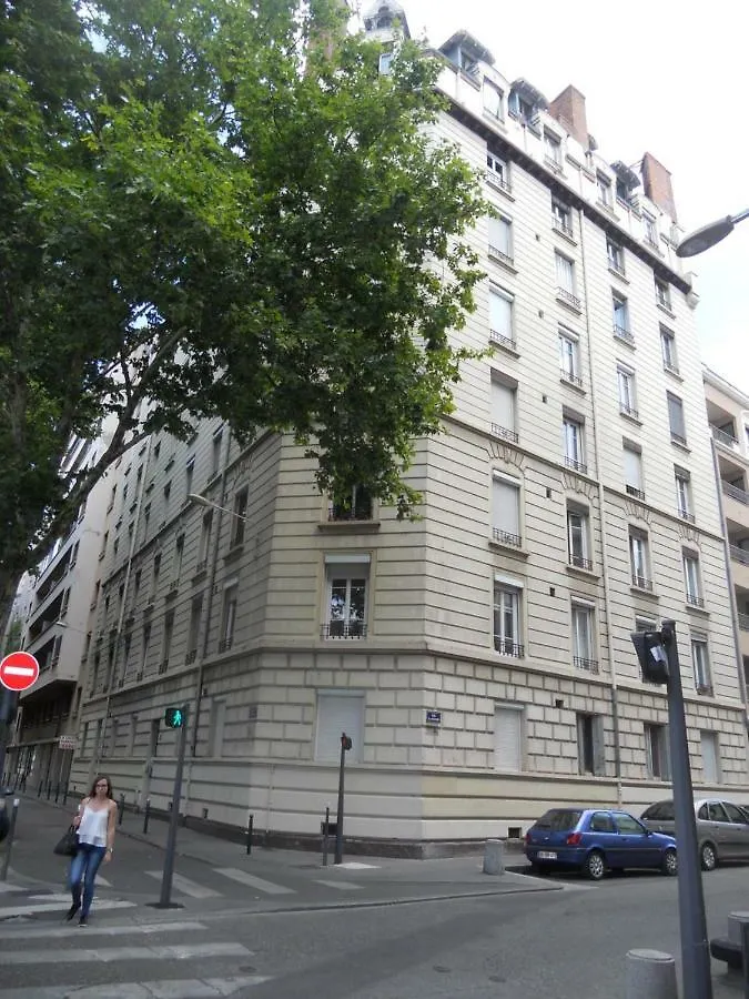 Au 303 Apartamento Lyon França